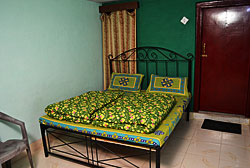 New Pine Hotel 